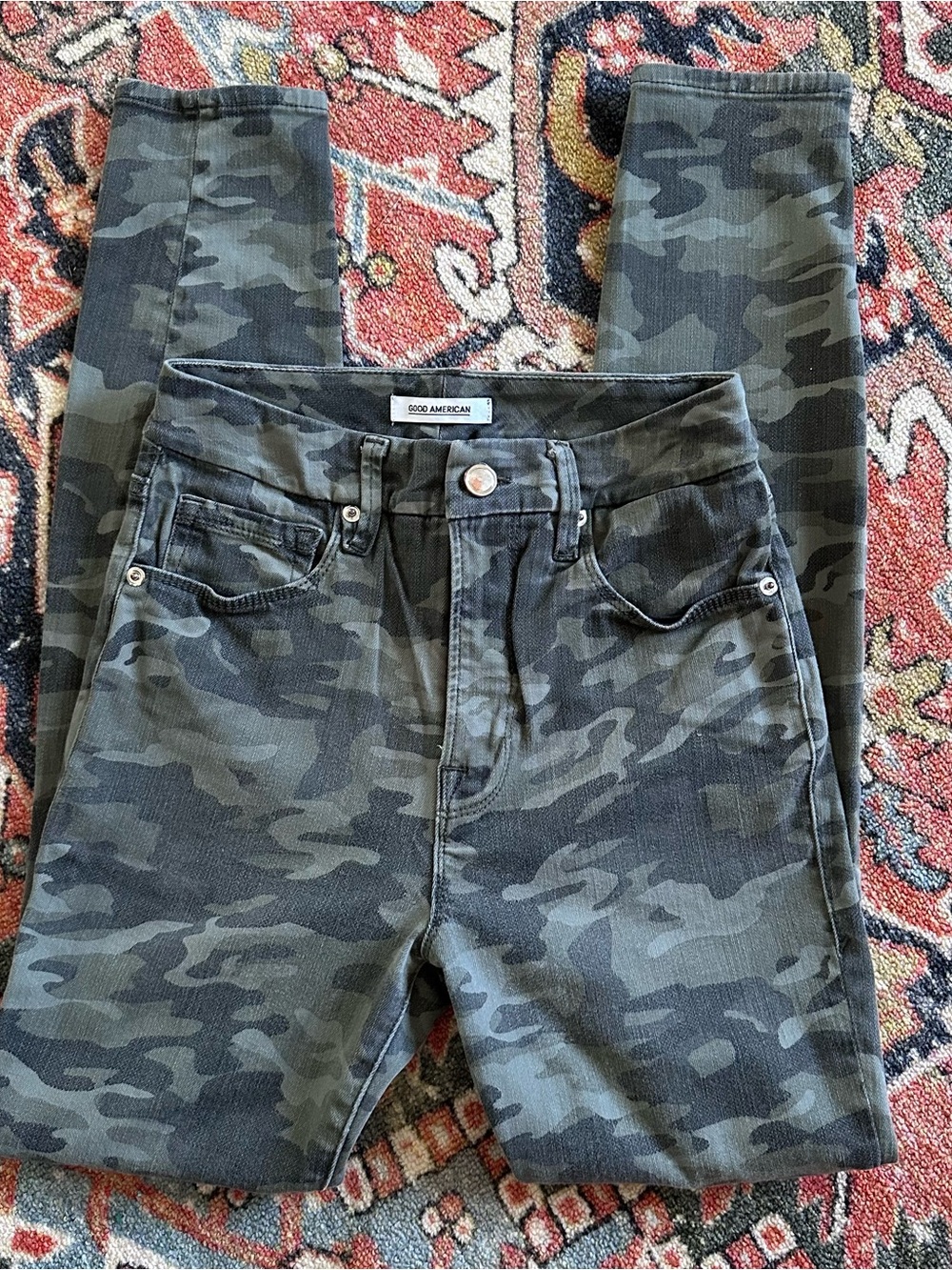 Good American Green Camo High-Rise Skinny Jeans
